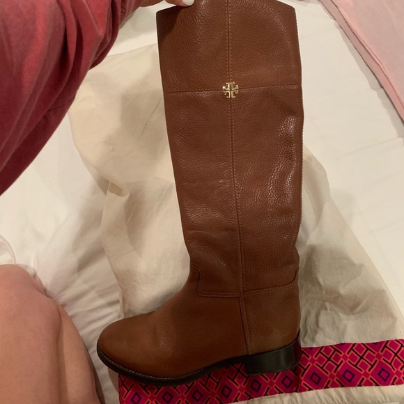 TORY BURCH RIDING BOOTS - Picture 2 of 5